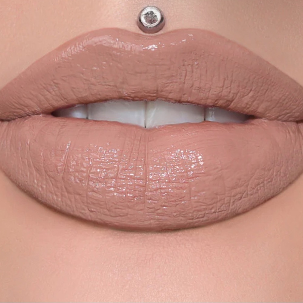 Jeffree Star Supreme Gloss “Mannequin”